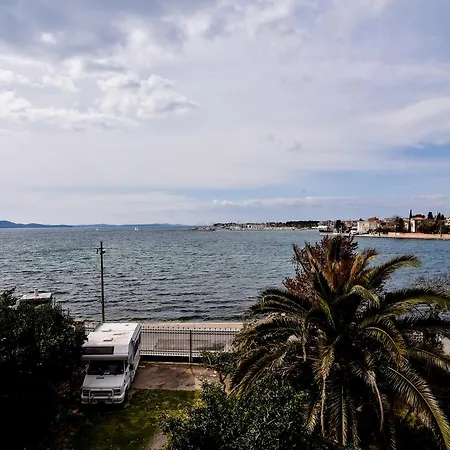 L&d דירה זאדאר